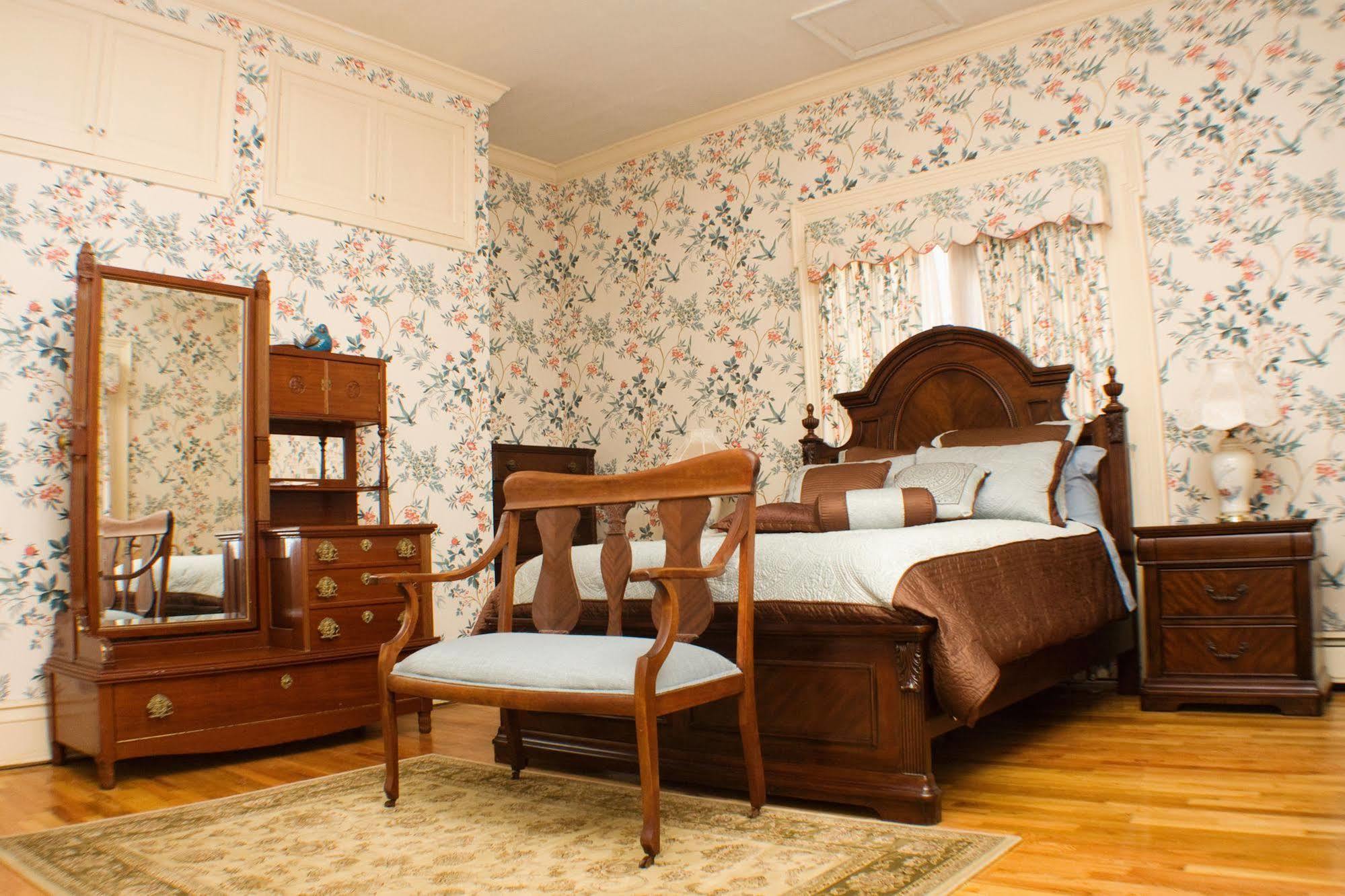 Silver Heart Inn & Cottages インディペンデンス エクステリア 写真