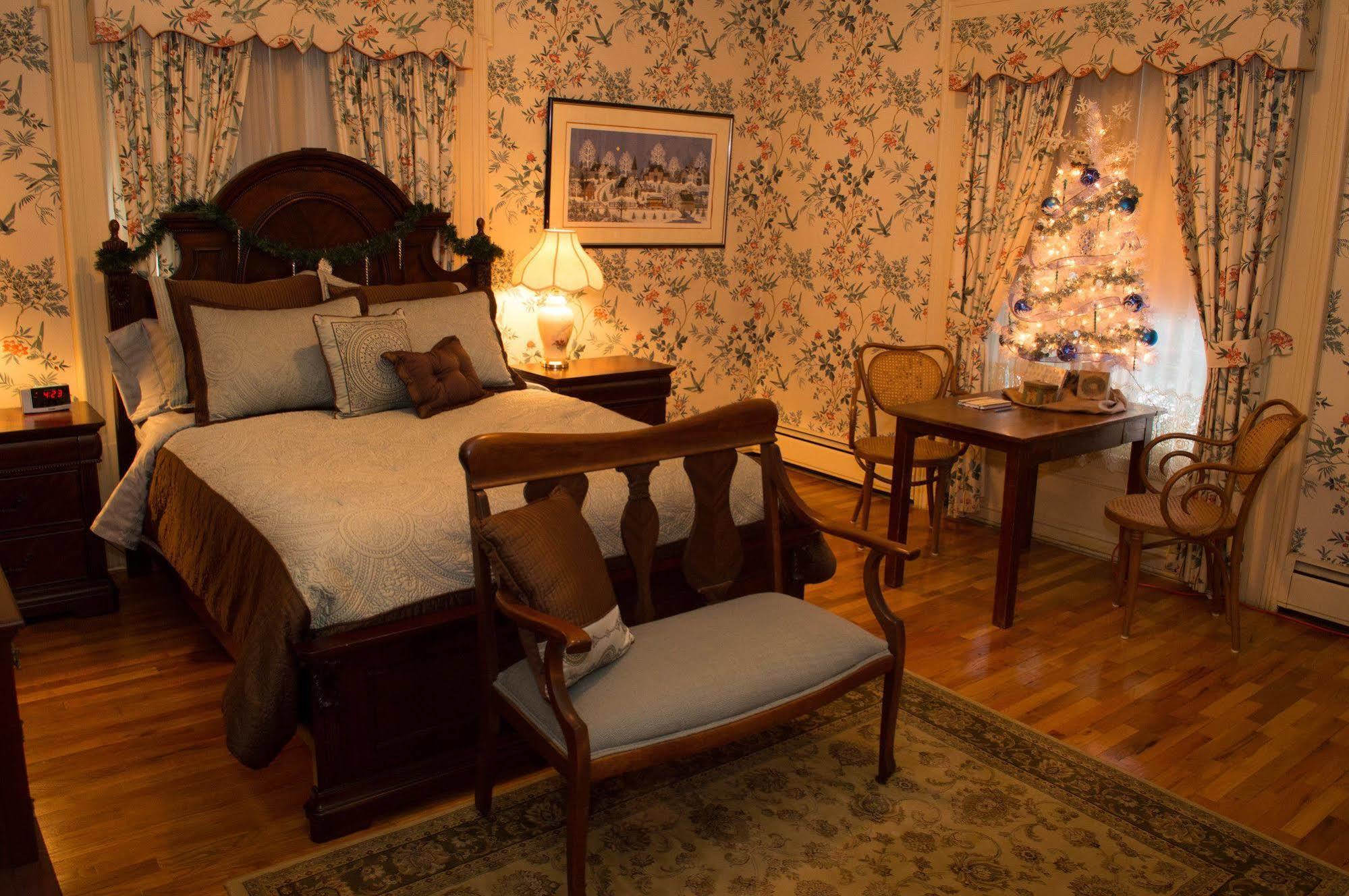 Silver Heart Inn & Cottages インディペンデンス エクステリア 写真