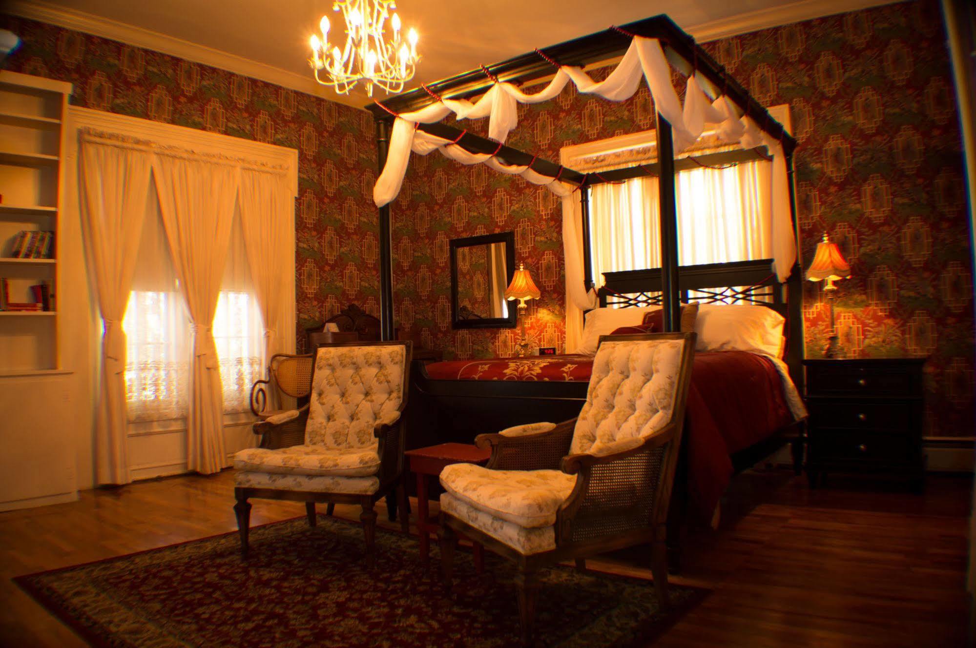 Silver Heart Inn & Cottages インディペンデンス エクステリア 写真